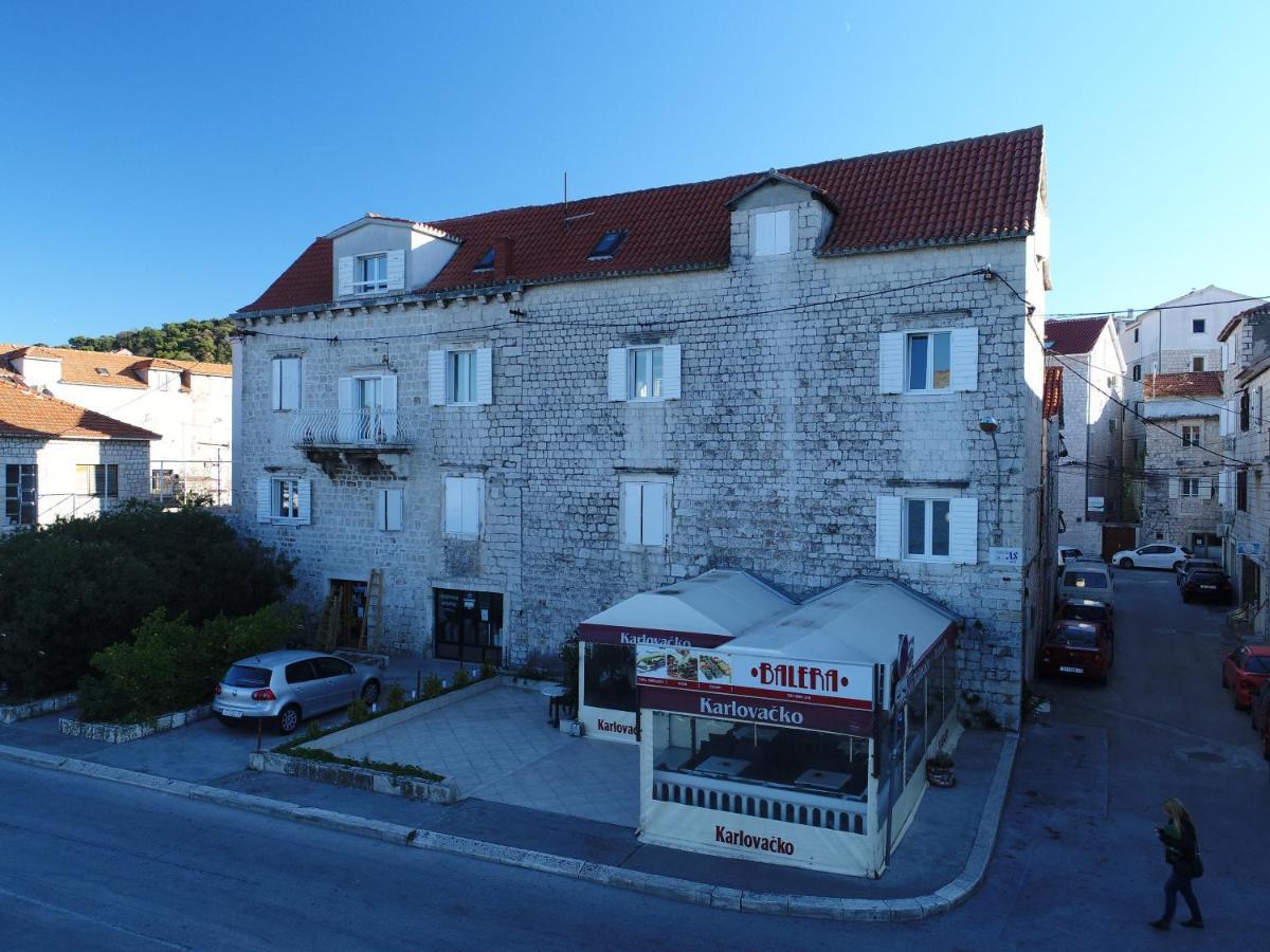 Residence Providenca Trogir Eksteriør billede